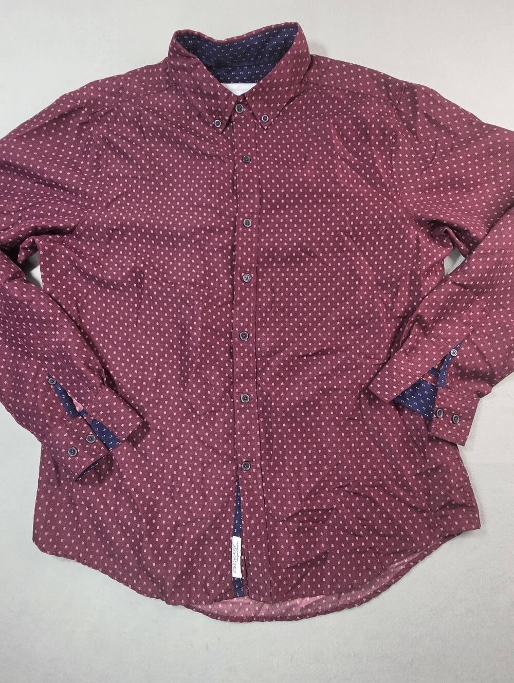 International Report Men's Button-Down Long Sleeve Shirt - Burgundy Dot Print
